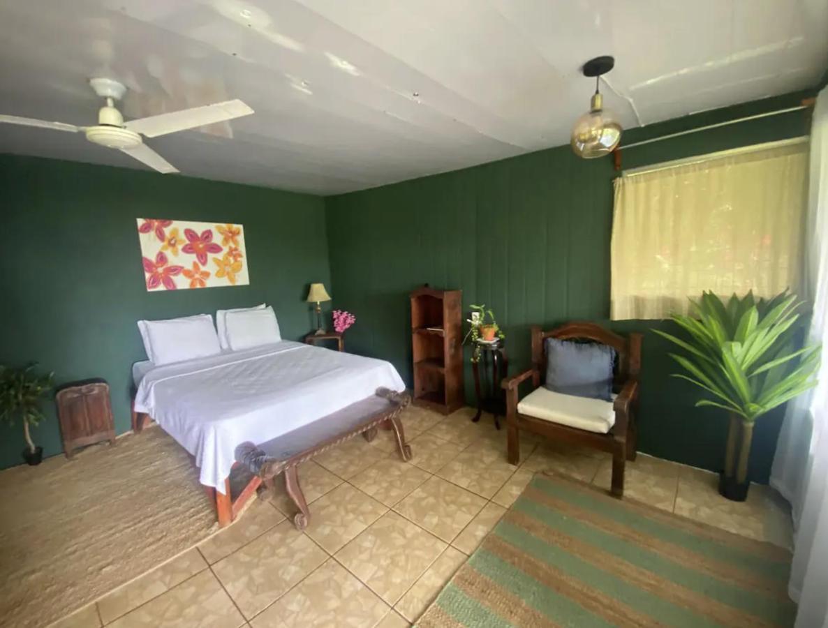 Beautiful Rustic Treehouse Hotel Manuel Antonio Quepos Kültér fotó